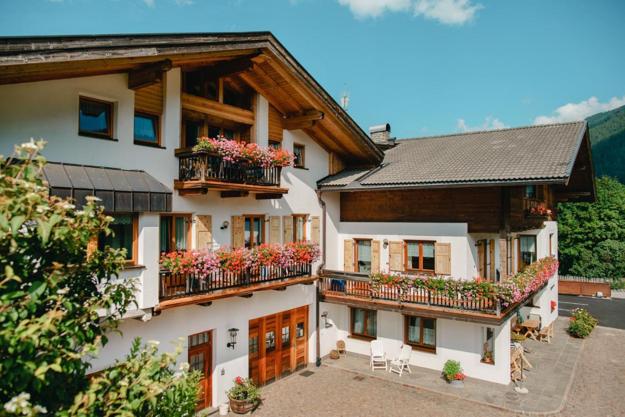 Residence Karnutsch Santa Valpurga Esterno foto